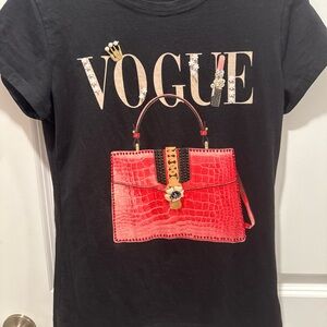 Viniznena Italy Vogue Black T-Shirt